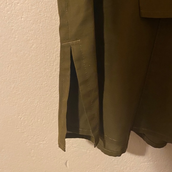 Rowan Fay Utility Camp Shirt Green/Brown Large - Picture 8 of 11